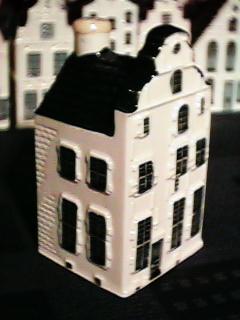 KLM 84
