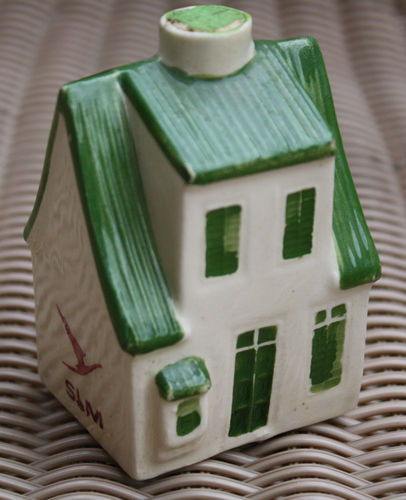 VINTAGE SLM MINIATURE BOTTLE CERAMIC HOUSE