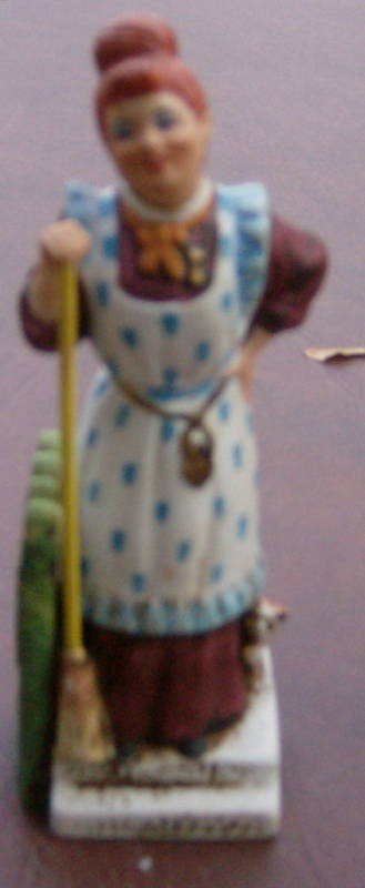 CYRUS NOBLE LANDLADY