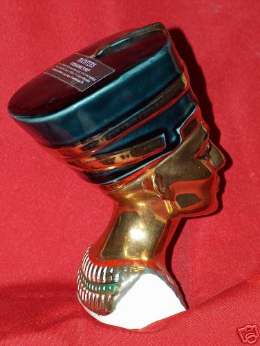 queen nefertiti