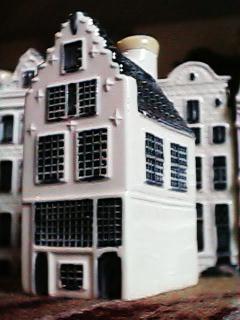 KLM 51