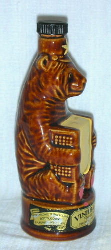 BEAR PLAYING THE ACCORDION bottledecanter from Portugal