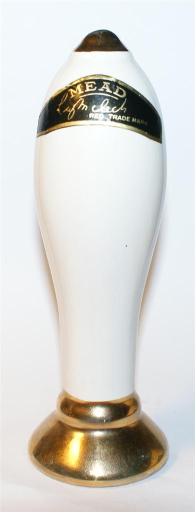BEER PUMP HANDLE with LOVERS SCENE 3