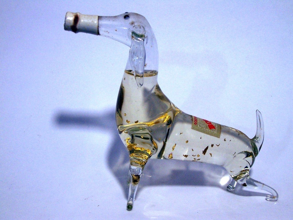 BLOWN GLASS BOLS DOG
