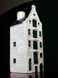 KLM 75