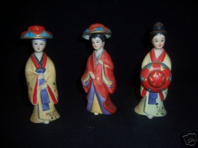 Famous Firsts Geisha Doll 3