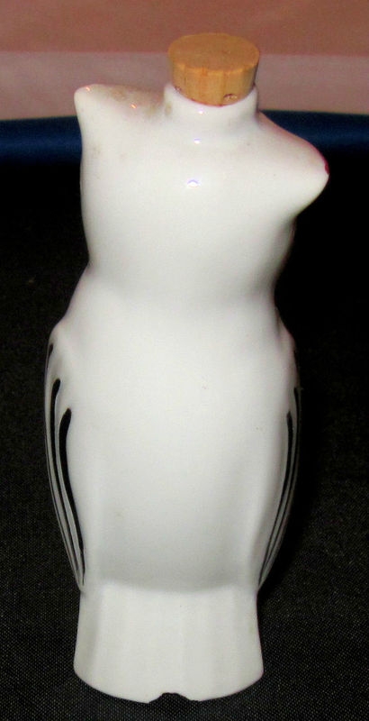 OWL, in white and some color