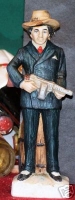 THE GANGSTER CLYDE 