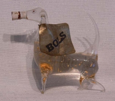 dog bools gold glass
