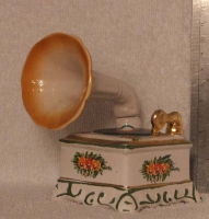 GRAMOPHONE FAMOUS FIRST