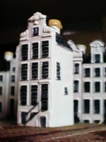 KLM 46