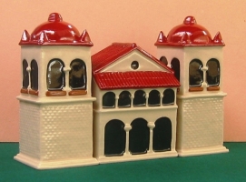 3 CERAMIC MINIATURE PIECES, ANDEAN CHURCH. 