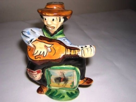 DRIOLI, bottle, of cowboy with apricot liquor, full
