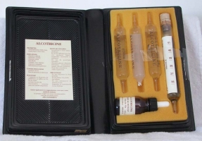 FIRST AID MEDICAL KIT