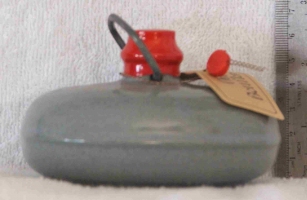 Flat gas can