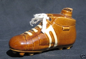 SOCCER SHOE