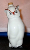 OWL, in white and some color