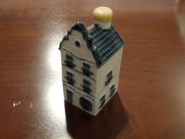 KLM  house no. 3