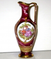 a decoration representing the painting The Lover Crowned by Fragonard.